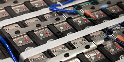 Rows and columnns of batteries
