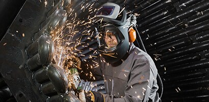 3M™ アドフロー™ 電動ファン付き呼吸用保護具
