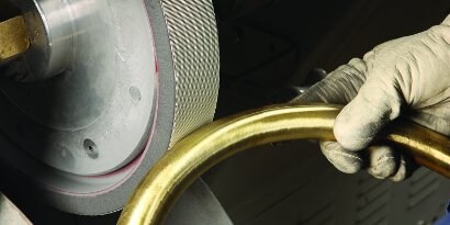 磨き作業
