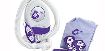 3M Bair Hugger patient warming gowns are a safe and effective way to warm surgical patients.
