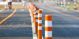 2つの道路の交差点
