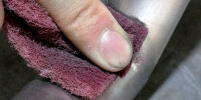今では人差し指1本で作業できる
