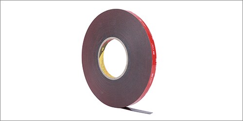3M™ ポリエステル基材両面粘着テープ 93015LE
