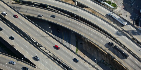 最上級の安全な道路を創る、それは成し得ます。
