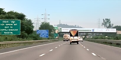 ３Ｍの高速・幹線道路への交通安全製品
