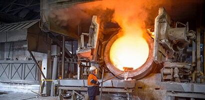 3M™ Nextel™ Ceramic Fibers and Textiles for steel production and metal processing
