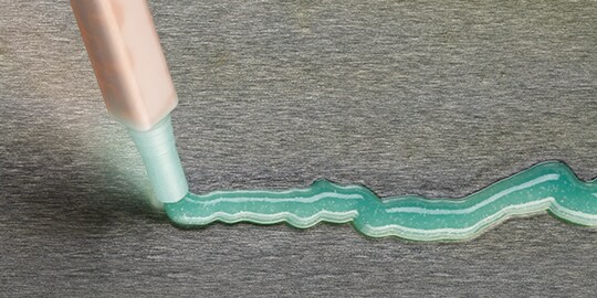 お客様の接着・接合・組立作業をより効率的に。
