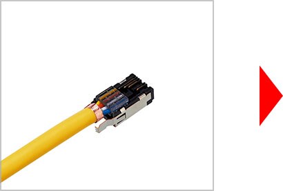 余ったケーブルをニッパーでカットし、ボディパーツにセット
