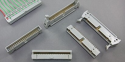 基板間接続用コネクタ
