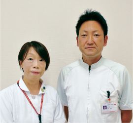 右）足利赤十字病院 看護部 中央材料係長 第2種滅菌技士 坂田 光利 先生（左）足利赤十字病院 感染管理室 看護師長 感染管理認定看護師 小林 由美江 先生