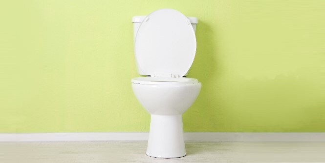 トイレ清掃の衛生対策
